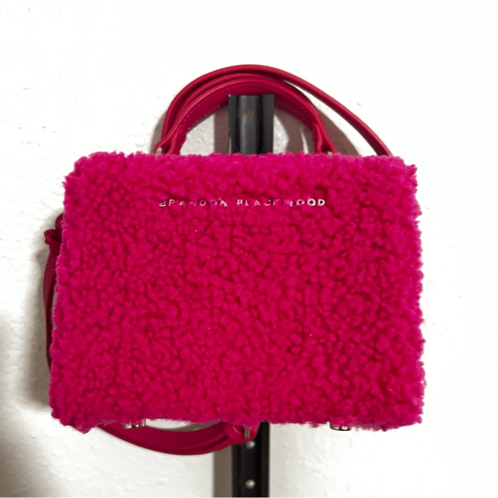 Brandon Blackwood Mini Sherpa Kendrick Trunk